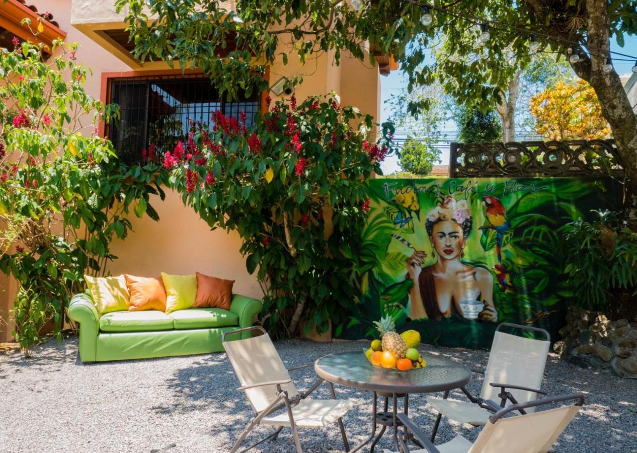 Luna Inn B&B Ciudad Cariari Exterior foto